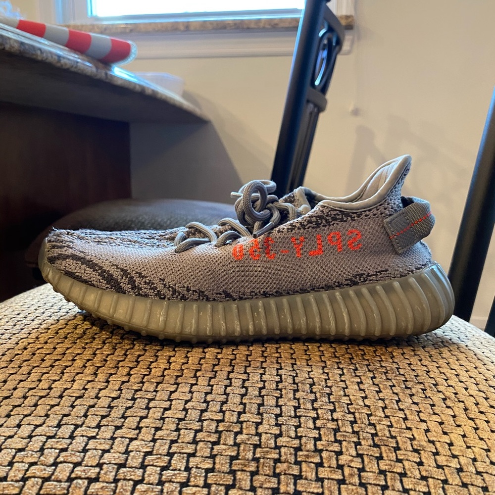 Yeezys - Picture 4 of 4